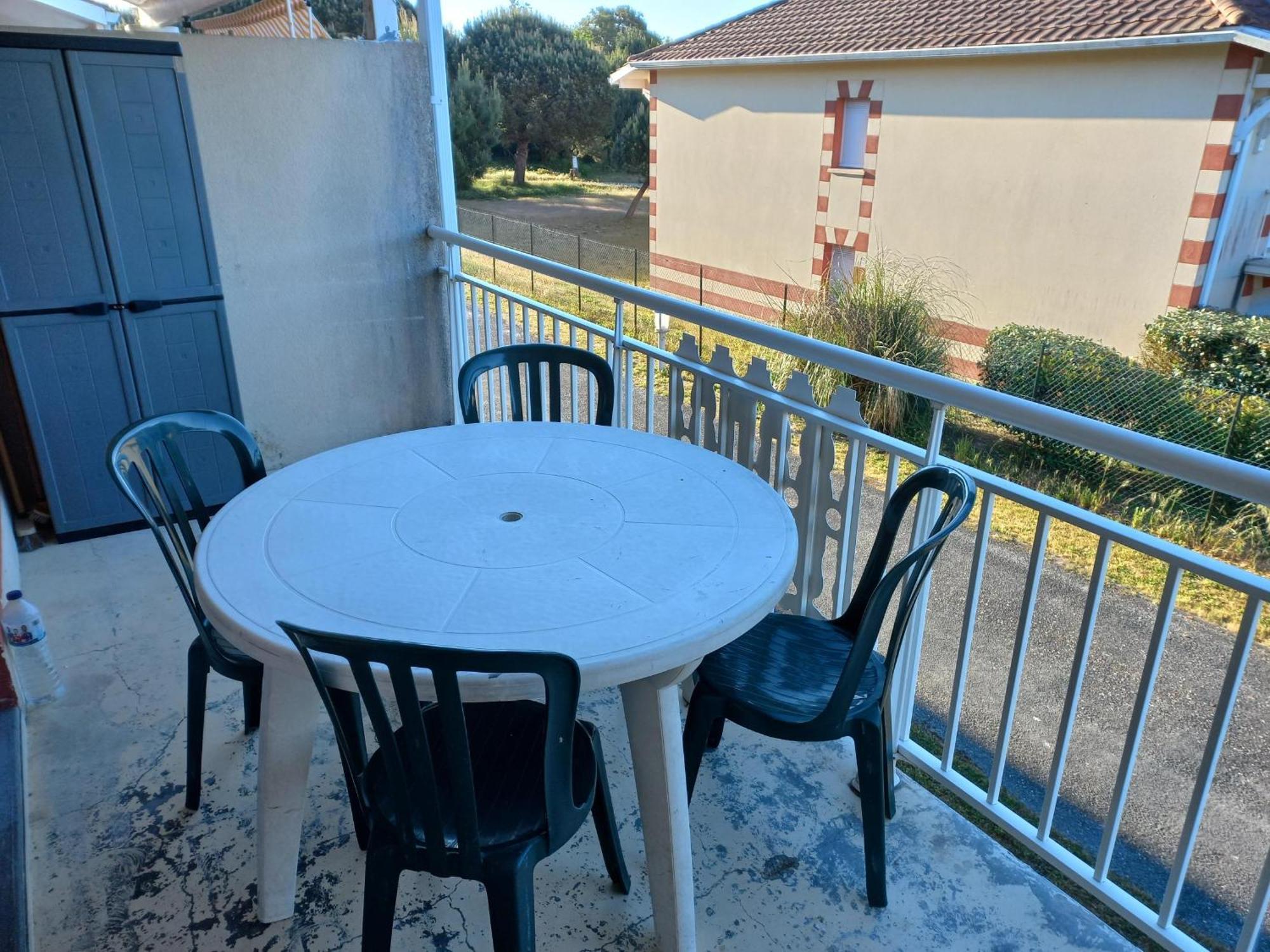 Appartement Le Verdon Sur Mer Zewnętrze zdjęcie