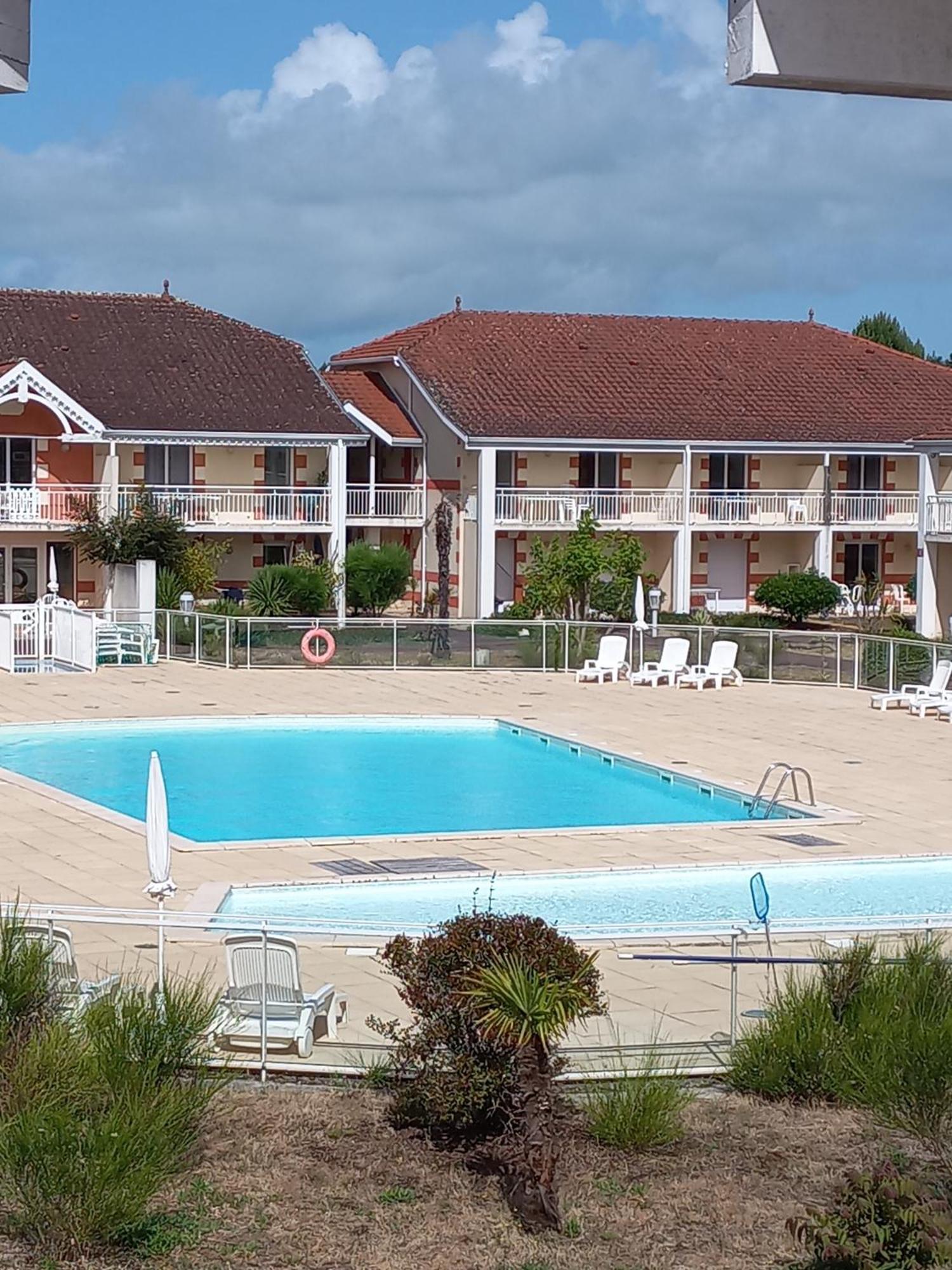 Appartement Le Verdon Sur Mer Zewnętrze zdjęcie